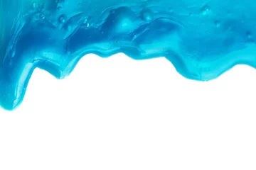Crédence de cuisine en verre imprimé Cristaux Des gouttes abstraites de peinture bleue ou de boue isolées sur blanc