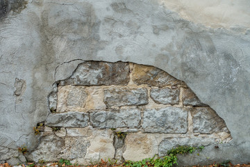 Schäden an der Hauswand