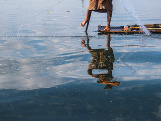 Fototapeta na wymiar Fishing Inle Lake