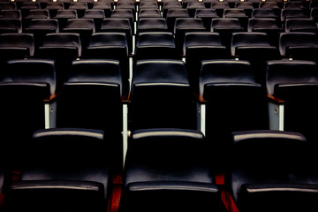Fototapeta premium Rows of empty seats and seats in an auditorium.
