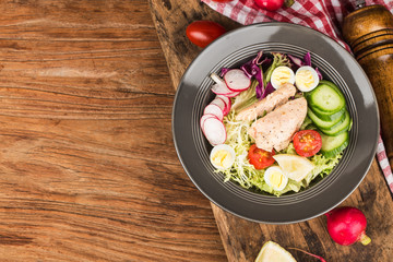 Chicken breast with fresh salad