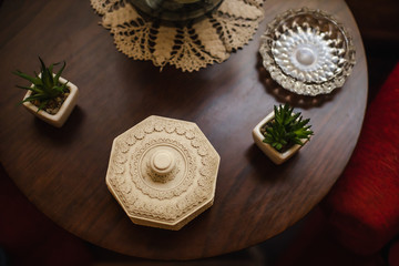 Vintage arrangement 2