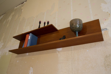 Vintage Teak-Regal, schwebend / shelf board