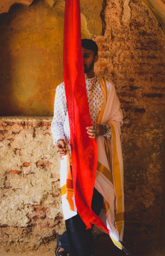Man wearing traditional Indian clothing