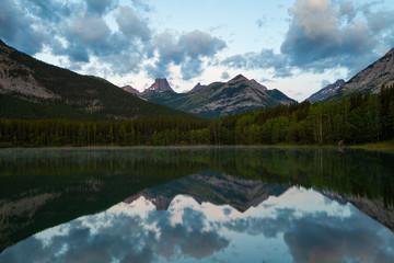 Fototapeta na wymiar Sunrise at Wedge Pond, Kananaskis Country, Canadian Rocky Mountains, Alberta, Canada