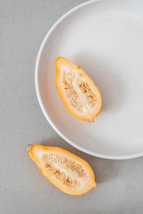 minimal slice of squash