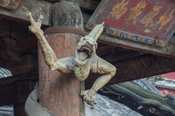 Looking into the mouth of the dragon in front of the Goddess Mother Hall in the Jinci temple in Taiyuan