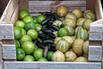 Obst. Essen. Gemüse.	