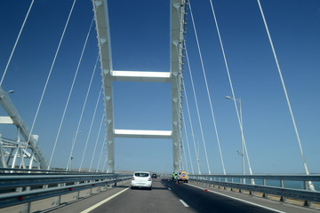 Fototapeta na wymiar Crimean bridge on a clear sunny day. Beautiful design.