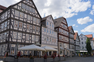 Obraz premium Historische Fachwerkhäuser in Melsungen