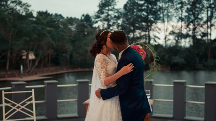 wedding day couple kiss