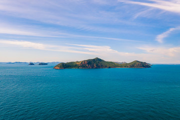 Fototapeta premium Aerial view of beautiful island with blue ocean in Sattahip, Thailand
