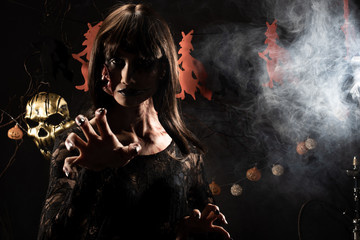 Black Widow veil Ghost girl cover face fresh Wound on face dress come in shadow silhouette as scary...