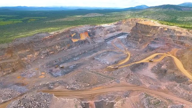 Industria y Mina trituradora de piedra	