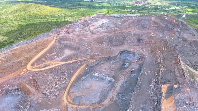 Industria y Mina trituradora de piedra	