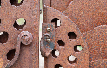 Metal Gate Sculputre