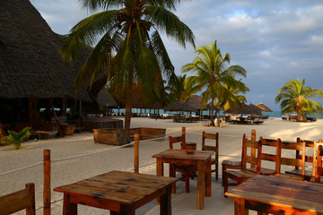 Fototapeta na wymiar Morning on the ocean coast resort. Zanzibar island.