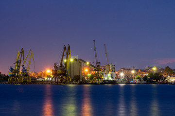 Fototapeta premium Port of Burgas at night