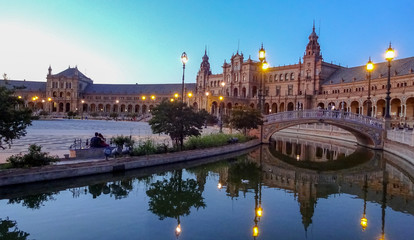 Fototapeta na wymiar The amazing Spain Square, Plaza de Espana en Seville