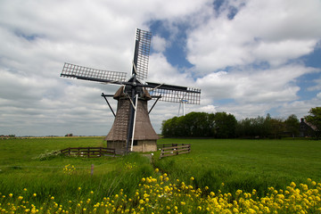Windmill De Snip (The Snipe) to pump water out of the polder behind
