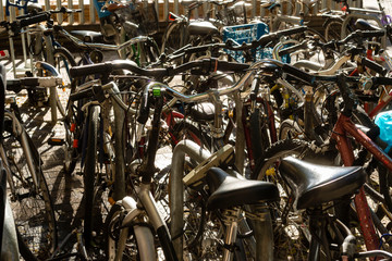 bicicletas aparcadas 