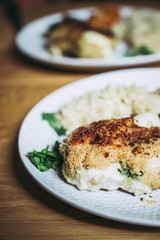 Escalope de dinde panée avec fromage coulant	