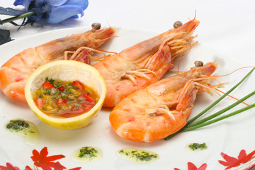 Grilled shrimp with Asian sauce close-up, tropical presentation.