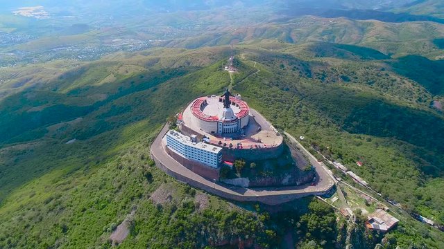 Estatua de Cristo Rey en cerro del cubilete M&eacute;xico 