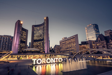Fototapeta na wymiar Toronto city at night, Canada