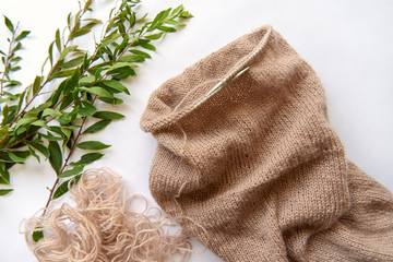 loose knit hat, circular knitting