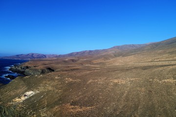 Obraz premium the cliffs that bathe the atlantic ocean with its strengh