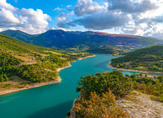 Lago di Fiastra al tramonto