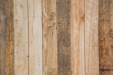 Vertical wooden design boards