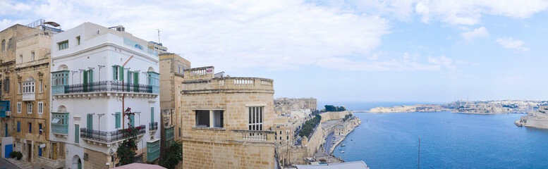 Fototapeta na wymiar Street photography of the beautiful island of Malta