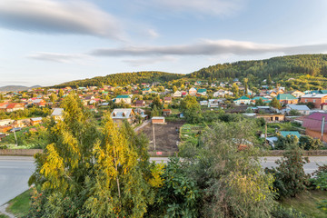 Obraz premium village in the mountains city Belokurikha