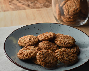 round oatmeal cookies