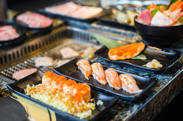 japanese traditional food sushi roll