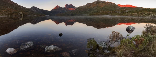 Crédence de cuisine en verre imprimé Mont Cradle Cradle Mountain Lake St Claire coucher de soleil panorama Tasmanie Australie