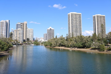 Fototapeta na wymiar Resort river city