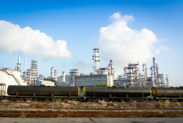 Transport crude oil by train at Oil refinery