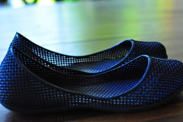 Blue pump shoes.