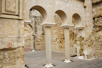 Keyhole Arches