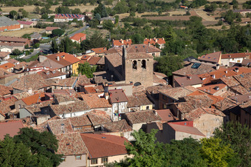 Obraz premium Church and Village, Poza de la Sal, Burgos
