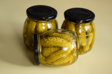 Og&oacute;rki konserwowe w słoiku
