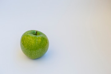 green apple granny smith isolated on white background