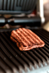 Toast aus dem Kontaktgrill