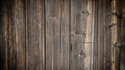 alte braune rustikale verwitterte Holztextur - Holzhintergrund senkrecht