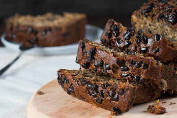 chocolate banana walnut moist cake