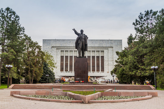 BISHKEK, KYRGYZSTAN - MAY 6, 2017: Vladimir Lenin Statue in Bishkek, capital of Kyrgyzstan.