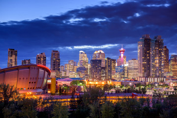 Calgary city skyline at night, Alberta, Canada - obrazy, fototapety, plakaty